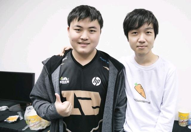 更是无数声 更是无数声