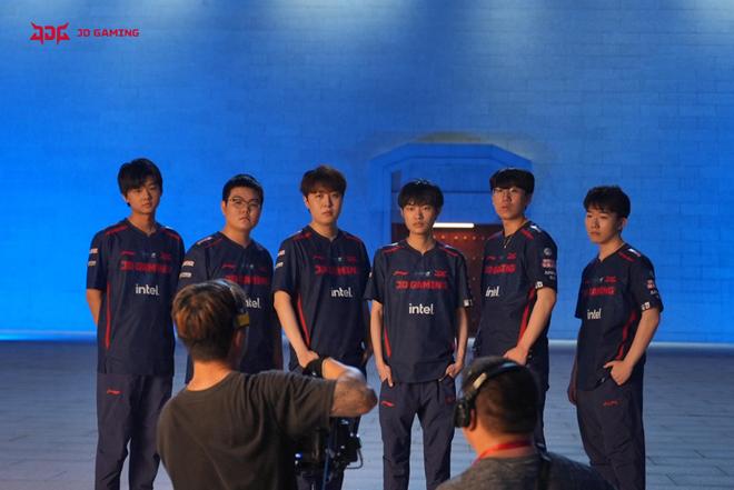 各大媒体详 各大媒体详